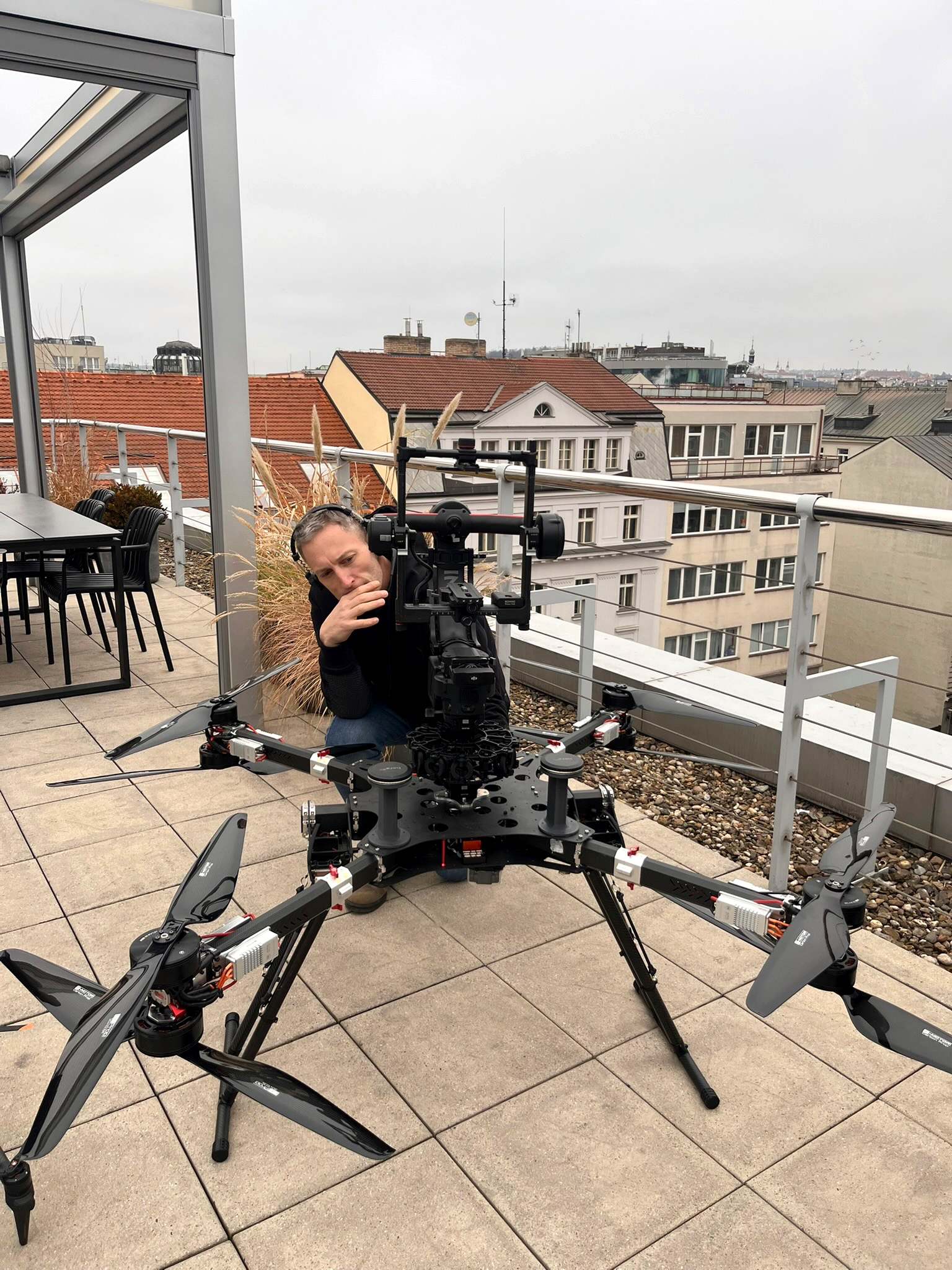 Behind the scenes of a Cine Flight Prague drone film production